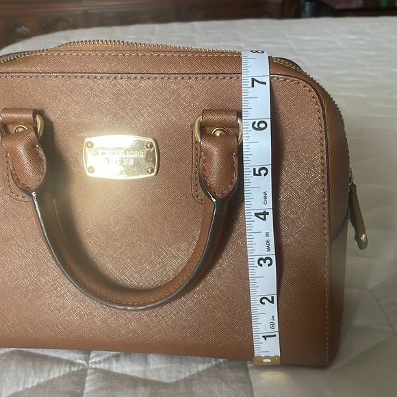 Mk Satchel - Picture 4 of 7
